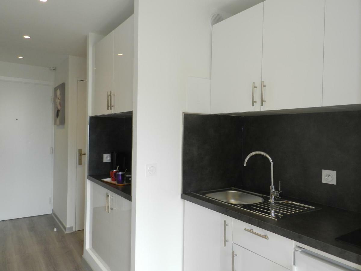 Beautiful 1 Bedroom Flat Nice Luaran gambar